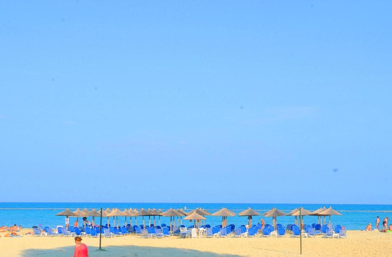 Hotel Platon Beach Olympiakí Aktí Екстериор снимка