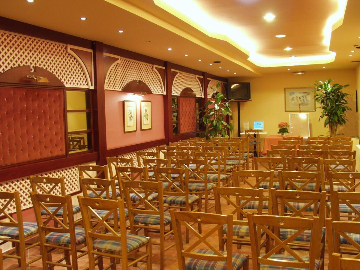 Hotel Platon Beach Olympiakí Aktí Екстериор снимка